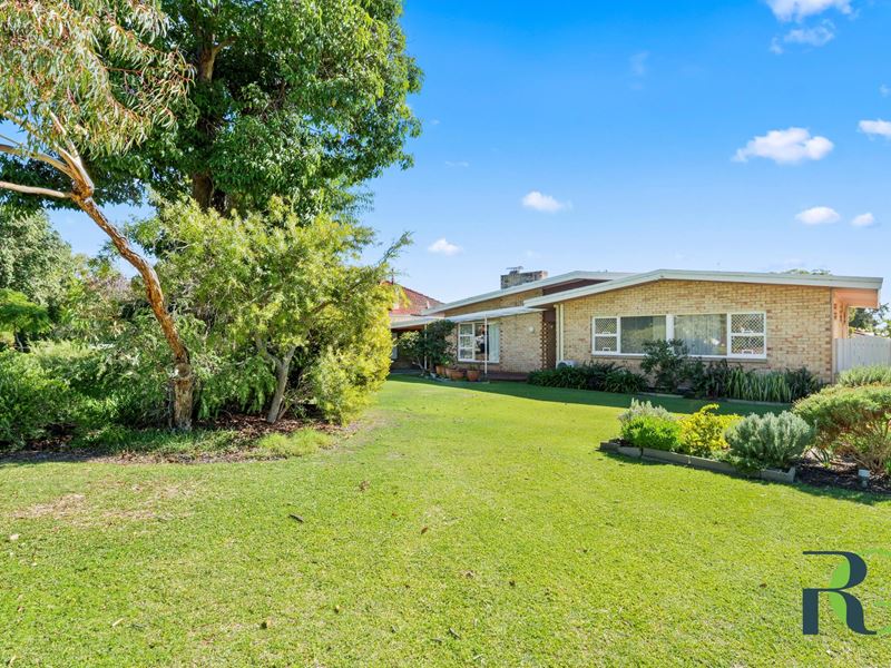 7 Kennedy Street, Melville WA 6156
