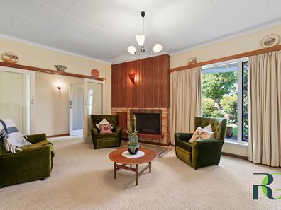 7 Kennedy Street, Melville WA 6156