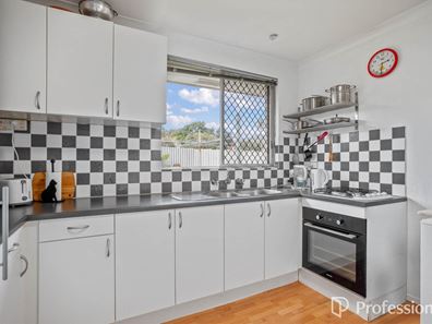 16 Fountains Court, Armadale WA 6112