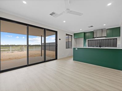 43 Tidal Drive, Port Kennedy WA 6172