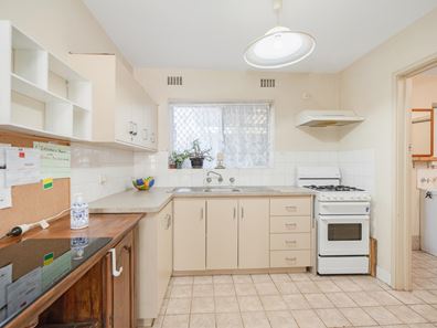 7C Upton Place, Langford WA 6147