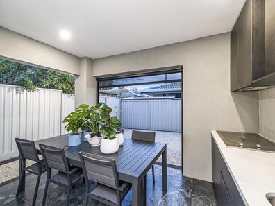 19A Merton Way, Morley WA 6062