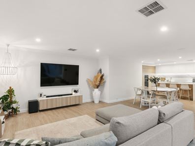 3 Korel Place, Sorrento WA 6020