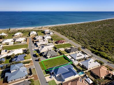 23 Wave Crest Circle, Drummond Cove WA 6532