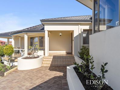 11 Piccadilly Way, Dianella WA 6059