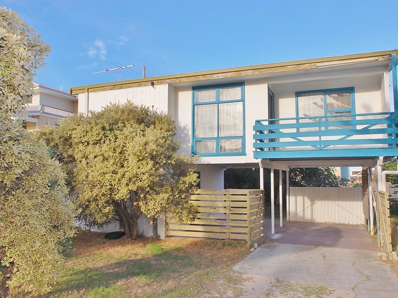 22 Iluka Avenue, Mullaloo WA 6027