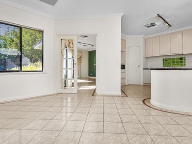 36 Ardessie Street, Ardross WA 6153
