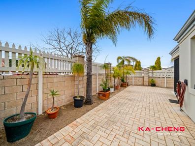 4/1 Harold Street, Dianella WA 6059