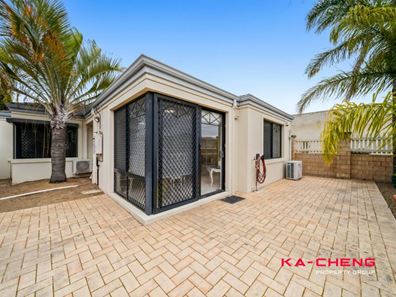 4/1 Harold Street, Dianella WA 6059
