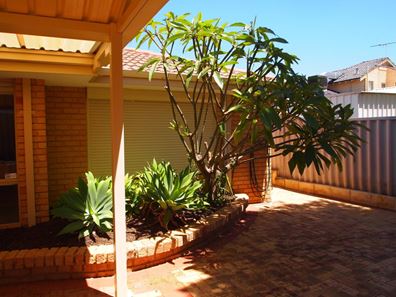 a/7 Rydal Place, Carine WA 6020