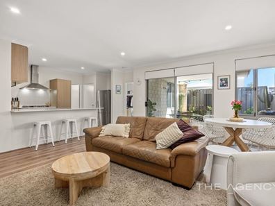 21 Conifer Place, Kardinya WA 6163