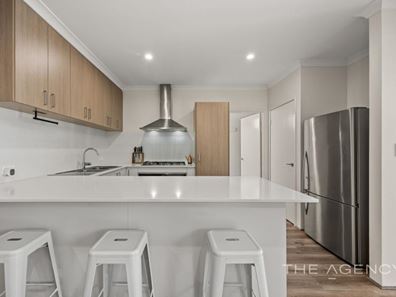 21 Conifer Place, Kardinya WA 6163