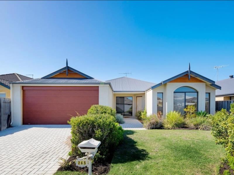265 Peelwood Parade, Halls Head WA 6210