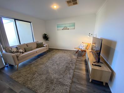 265 Peelwood Parade, Halls Head WA 6210