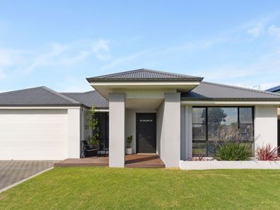 327 Woollcott Avenue, Brabham WA 6055