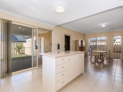11 Stillwater Street, Southern River WA 6110