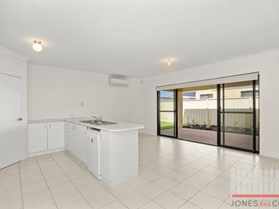 7/40 Mica Mews, Wattle Grove WA 6107