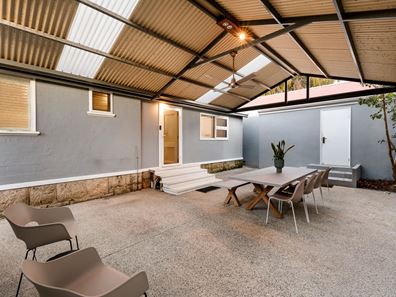 89 Lamond Street, Alfred Cove WA 6154