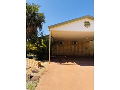 8C Wedge Place, Millars Well WA 6714