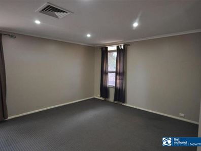 25 Gandawarra Crescent, Newman WA 6753
