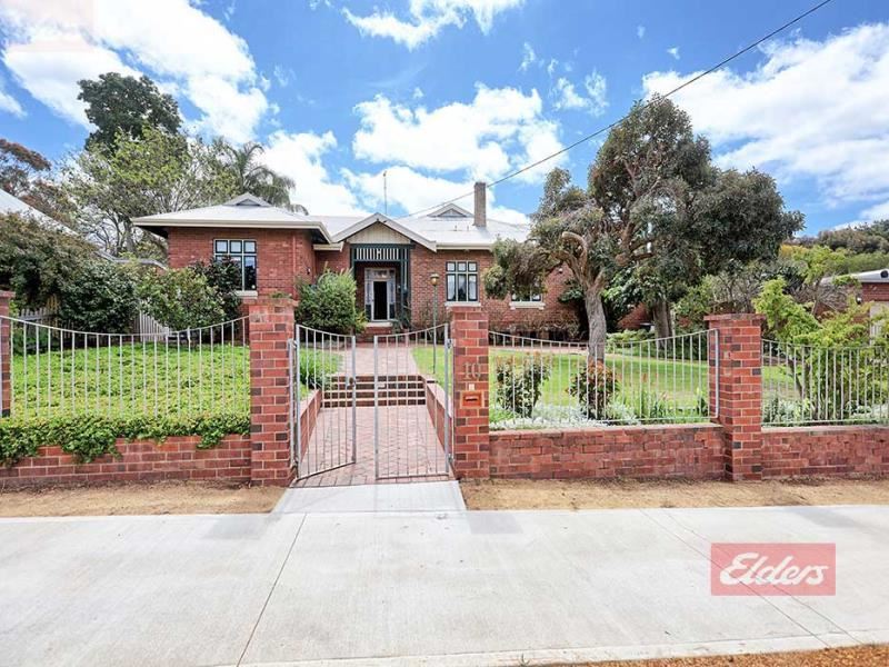 10 Falcon Street, Narrogin