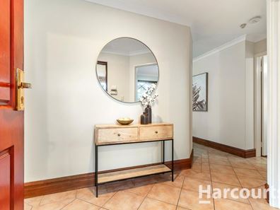 17 Tamma Court, Heathridge WA 6027