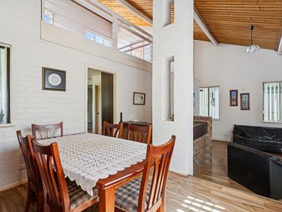 18 Darnley Avenue, Greenwood WA 6024