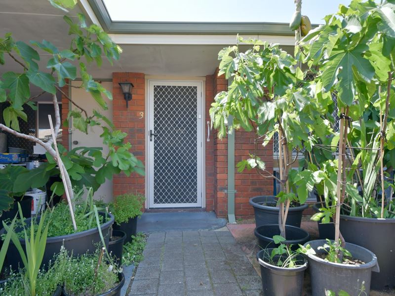 3/12 Hefron Street, Rockingham