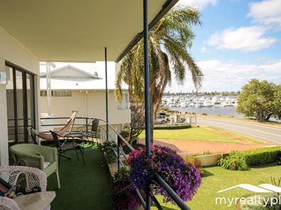 Room 4/17 Canning Beach Road, Applecross WA 6153