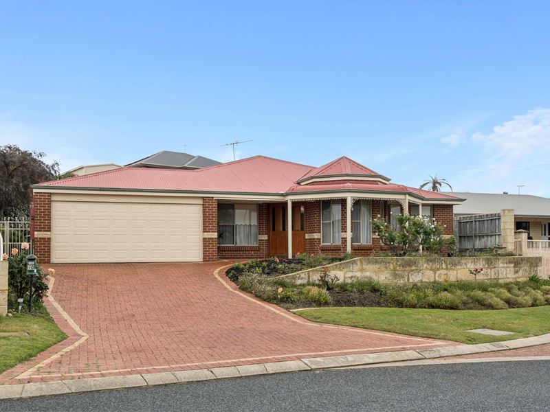 10 Kimbe Court, Mindarie WA 6030