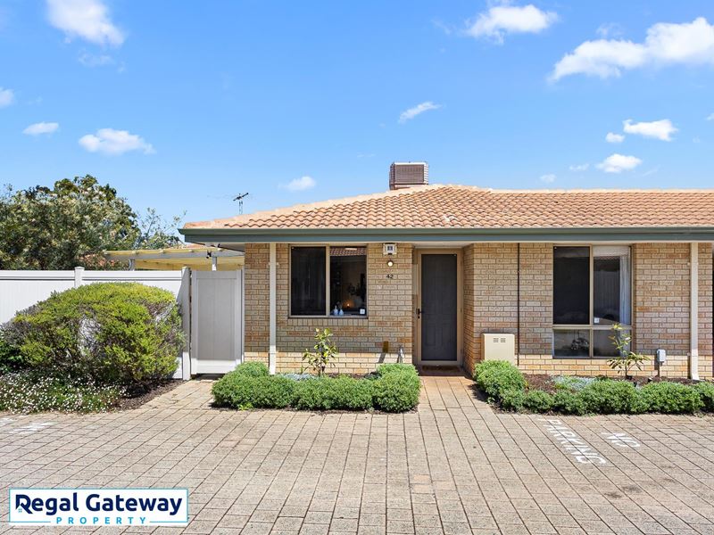 42/35 Winnacott Street, Willagee