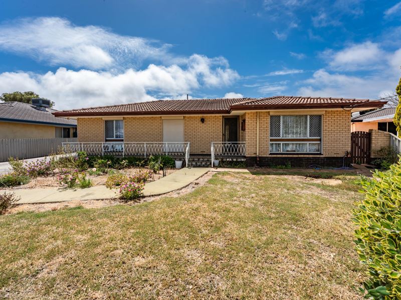 31 Paringa Street, Mount Tarcoola WA 6530