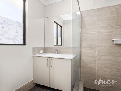 24A Range View Way, Thornlie WA 6108