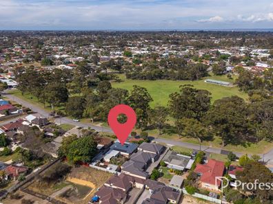 115 Rochester Circle, Balga WA 6061