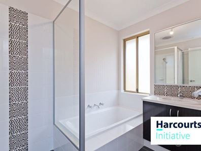 2/15 Forrest Road, Armadale WA 6112