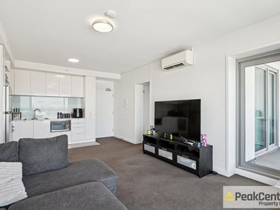 212/17 Malata Crescent, Success WA 6164