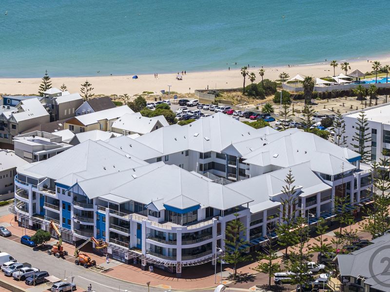 14/1 Breakwater Parade, Mandurah