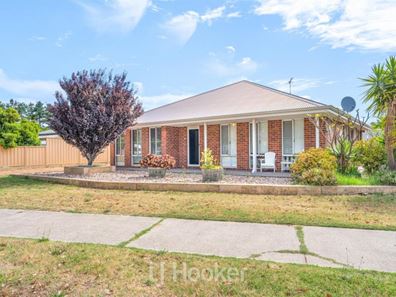39 West Road, Capel WA 6271