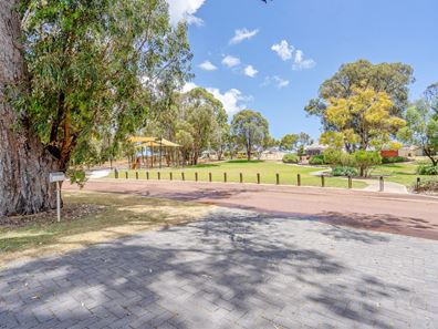 3 Adela Bend, Lakelands WA 6180