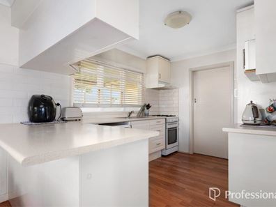 98 Killarney Street, Hannans WA 6430