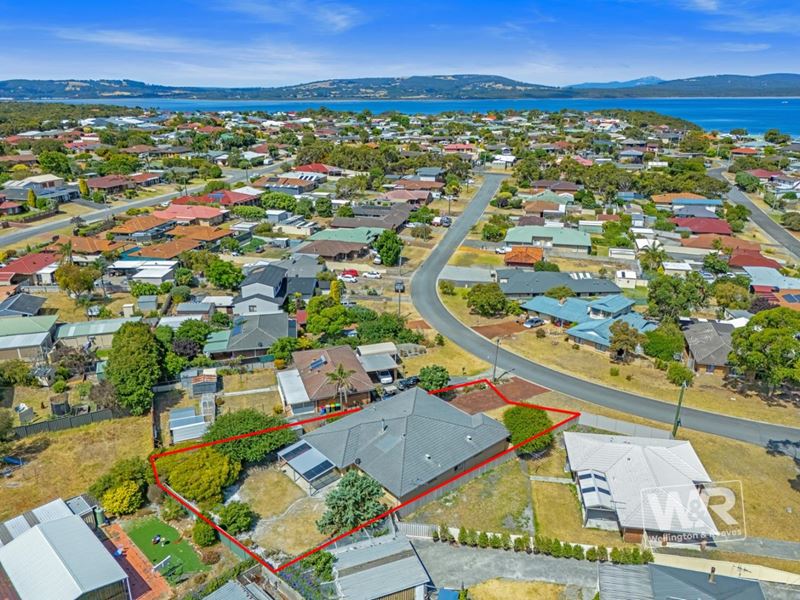 29 Range Court Crescent, Bayonet Head