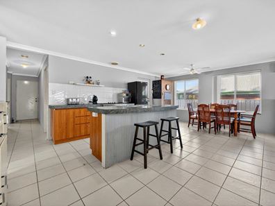 1 Moretti Retreat, Leda WA 6170