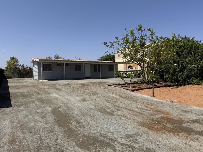 8 Clarke Place, Onslow