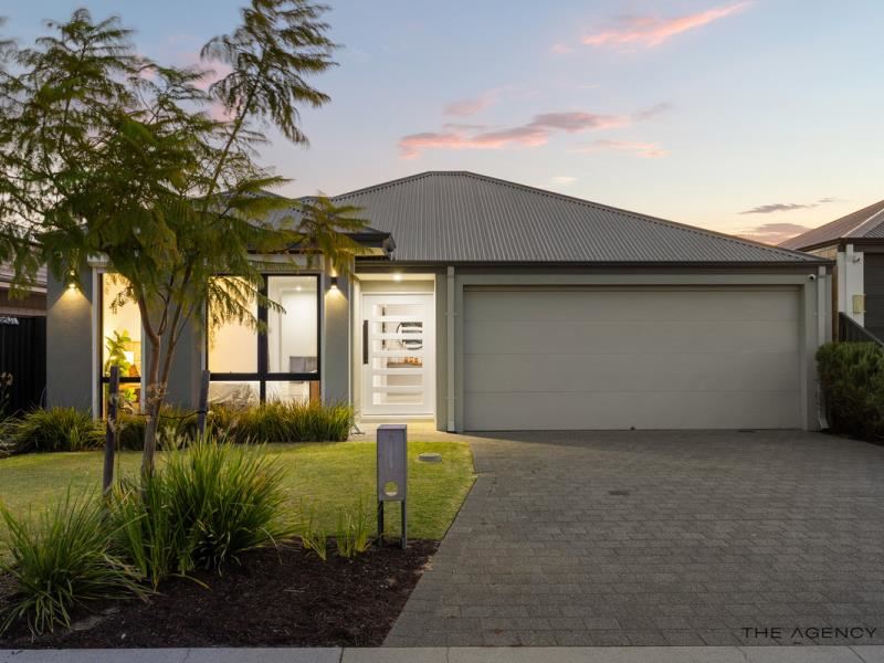 12 Carbunup Close, South Guildford WA 6055