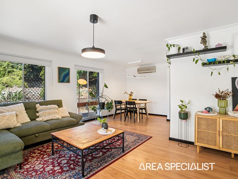 33 Ballantine Road, Warwick
