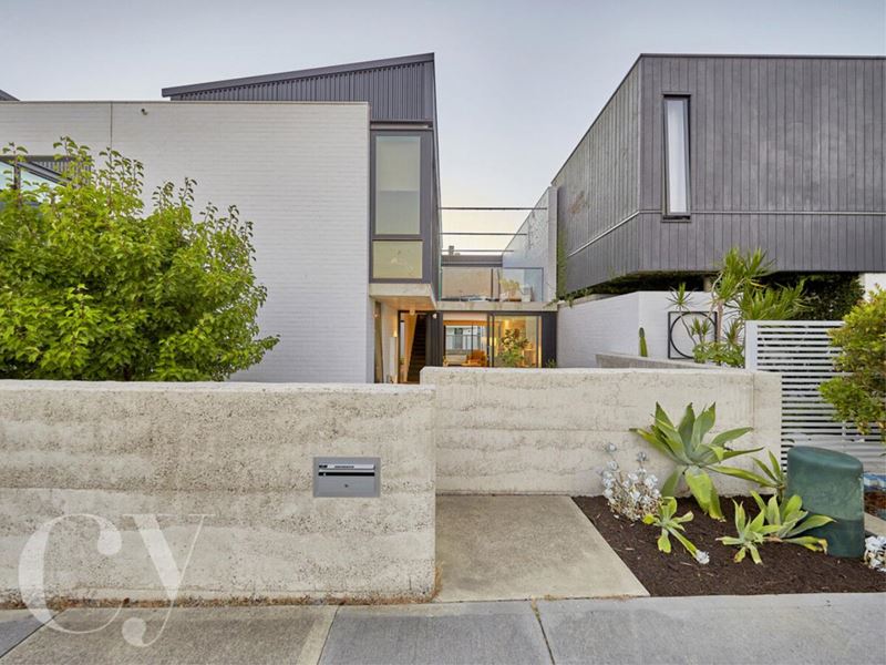 4 Rochfort Way, Fremantle