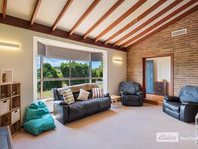 95 Trigwell East Street, Donnybrook WA 6239