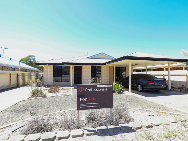 10 Princess Street, Pink Lake
