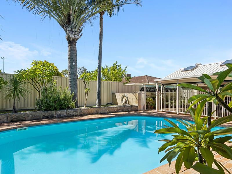 4 Mckie Place, Noranda WA 6062