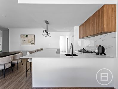 4/4 Eric  Street, Hazelmere WA 6055